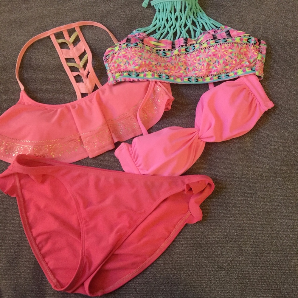4 piece bathing suit bundle
